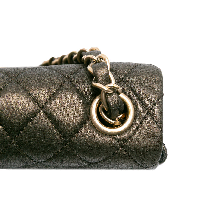 Chanel Small Quilted Iridescent Cuir de veau Crystal Simple rabat Marron