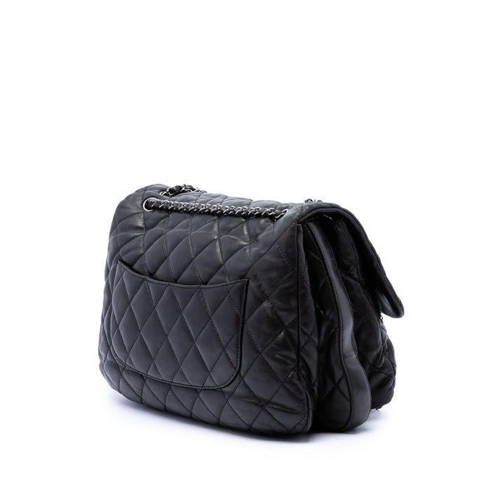 Chanel Maxi Matelassé Cuir d'agneau 3 Accordion à rabat