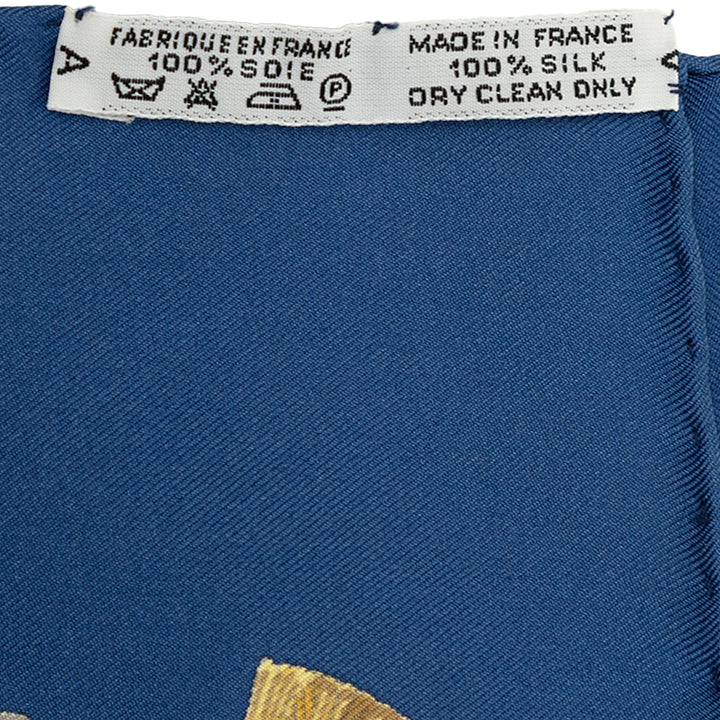 Hermès Carré Ferronnerie 90 Bleu – vue 4 – GABY PARIS
