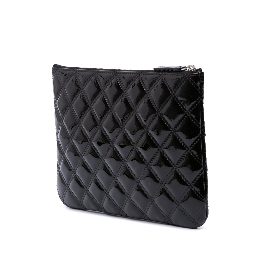 Medium Quilted Patent O Case Clutch Black - Gaby Paris