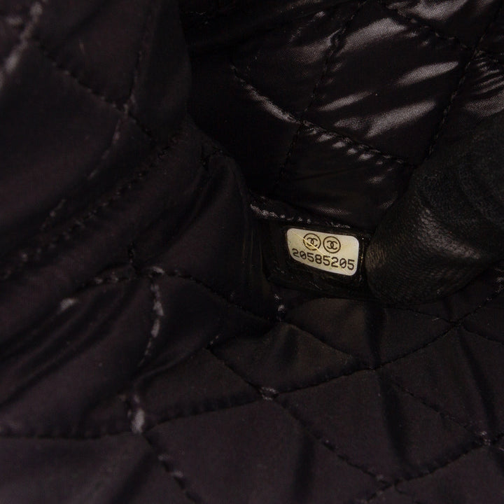 Medium Quilted Patent O Case Clutch Black - Gaby Paris