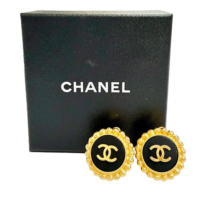 CC plaqué et Émail Bouton À clip Boucles d'oreilles Doré