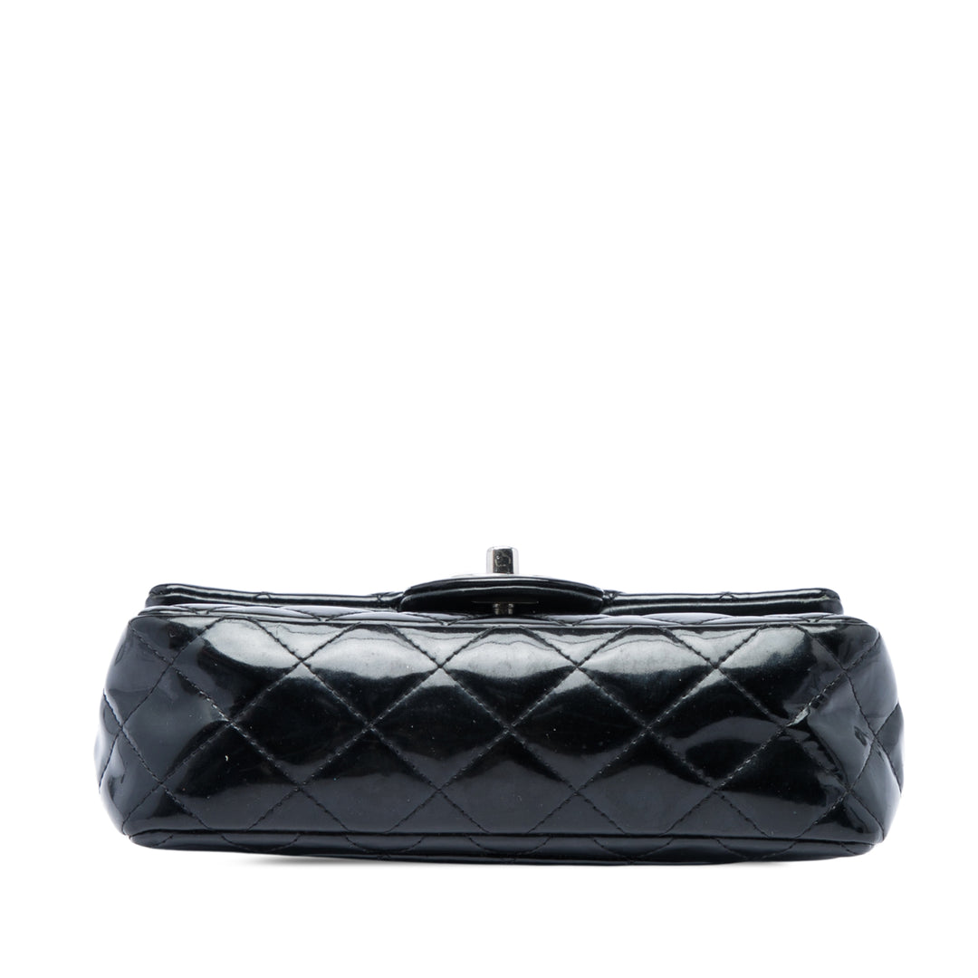Chanel Sac bandoulière Classic Rectangulaire Rabat simple Mini Noir – vue 3 – GABY PARIS