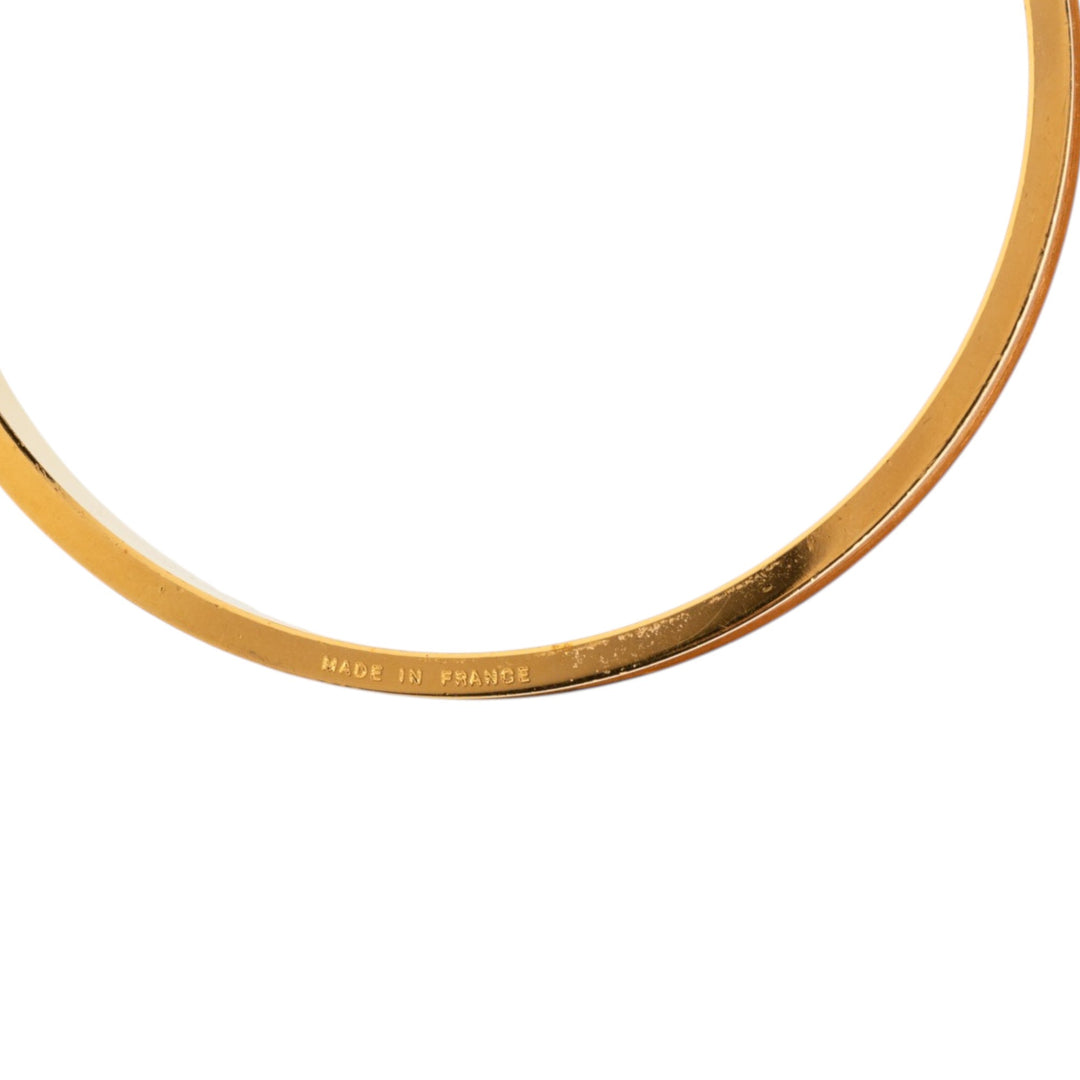 Hermès plaqué Kelly Cadena Lock Bangle Bracelet Epsom Doré – vue 5 – GABY PARIS