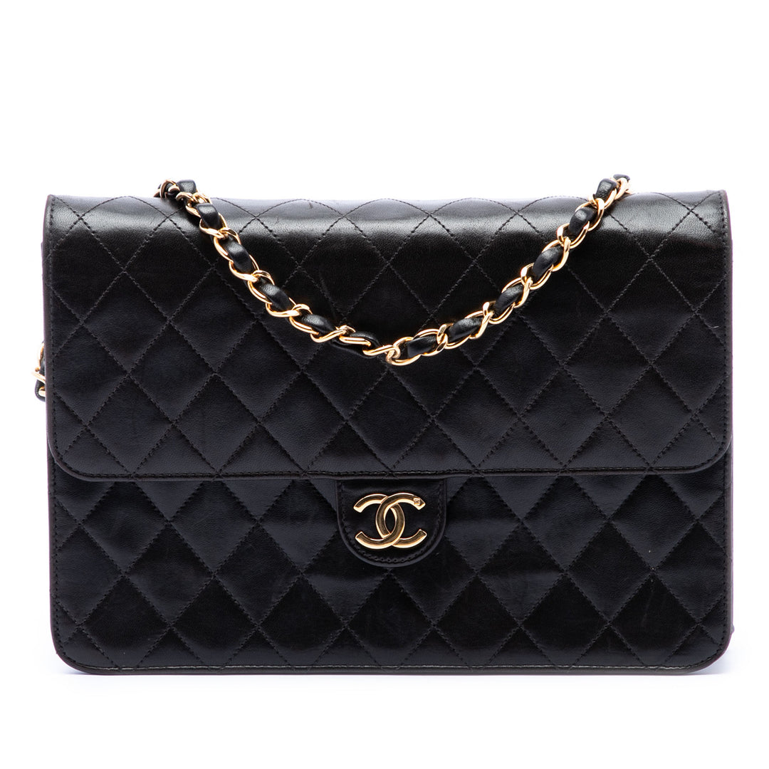 Chanel Medium CC Matelassé Cuir d’agneau Simple rabat