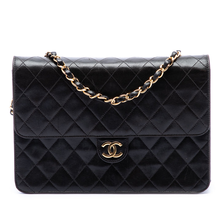 Chanel Medium CC Matelassé Cuir d’agneau Simple rabat