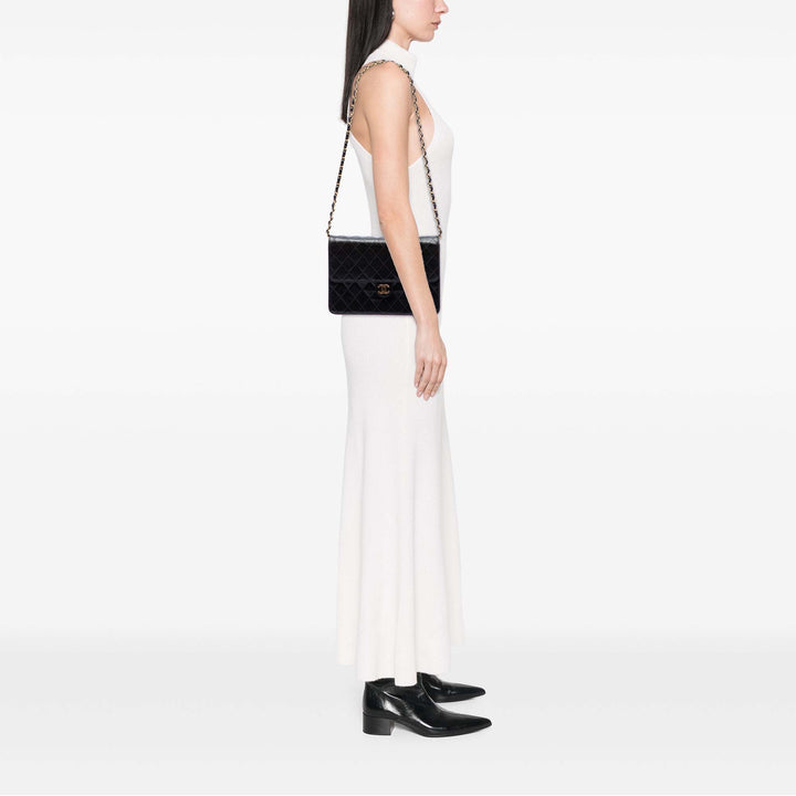 Chanel Medium CC Matelassé Cuir d’agneau Simple rabat