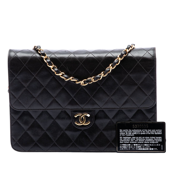 Chanel Medium CC Matelassé Cuir d’agneau Simple rabat