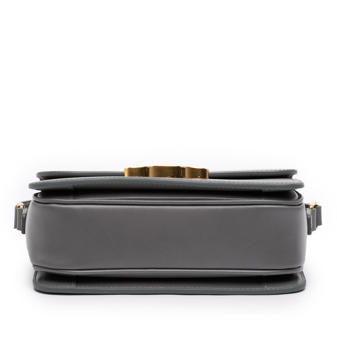 Celine Teen brillant Cuir de veau Triomphe Sac porté croisé