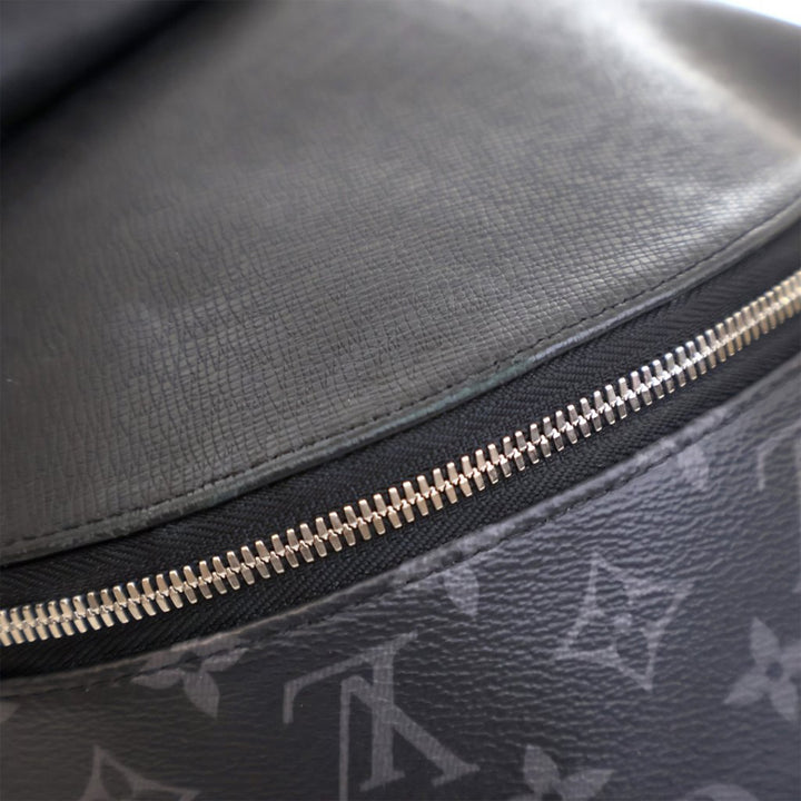 Louis Vuitton Taigarama Eclipse Discovery Noir – GABY PARIS Authentique