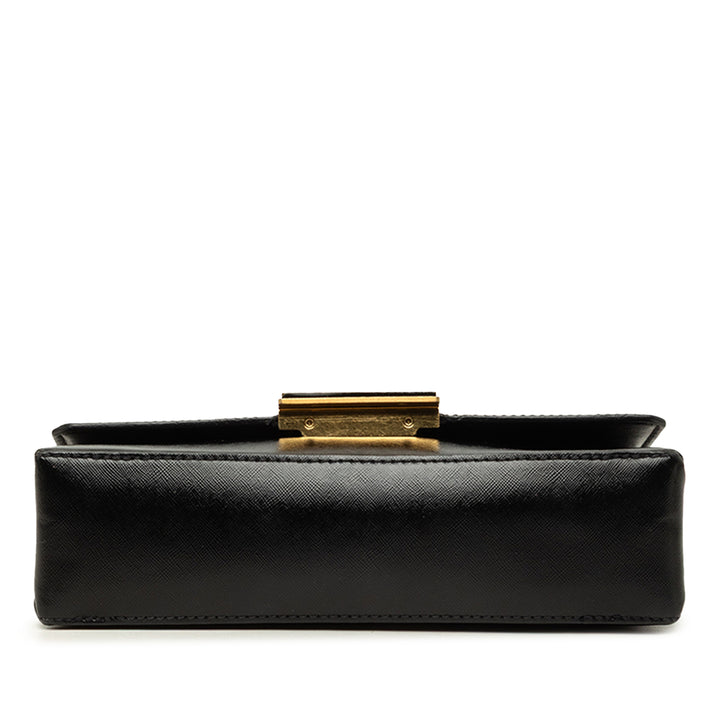 Louis Vuitton Thelma Pochette Cuir de veau Noir – vue 3 – GABY PARIS