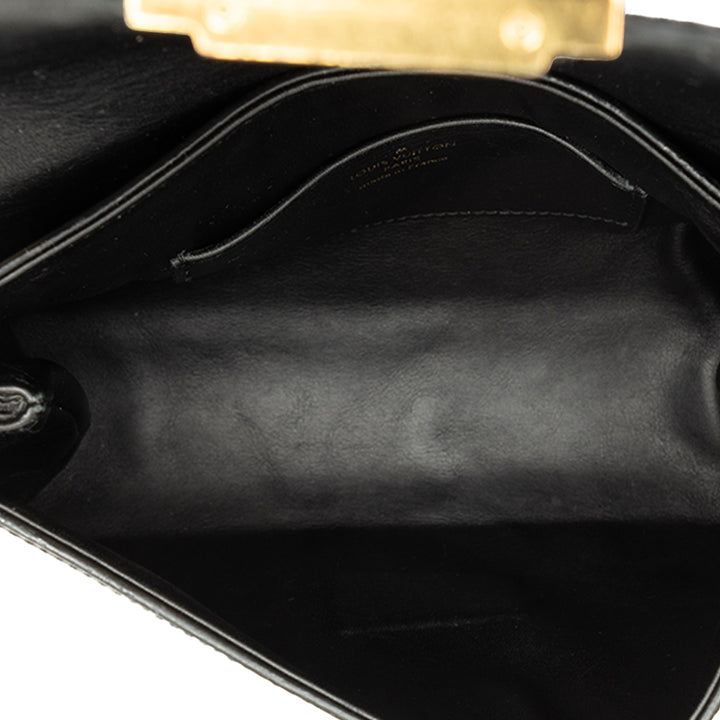 Louis Vuitton Thelma Pochette Cuir de veau Noir – vue 4 – GABY PARIS