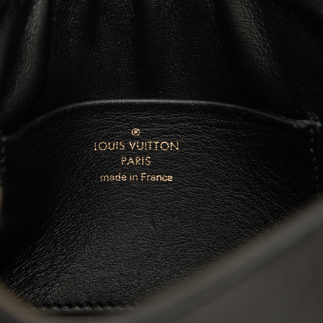Louis Vuitton Thelma Pochette Cuir de veau Noir – vue 5 – GABY PARIS