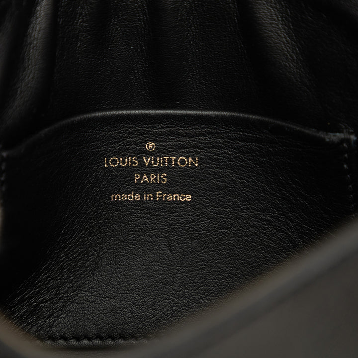 Louis Vuitton Thelma Pochette Cuir de veau Noir – vue 5 – GABY PARIS
