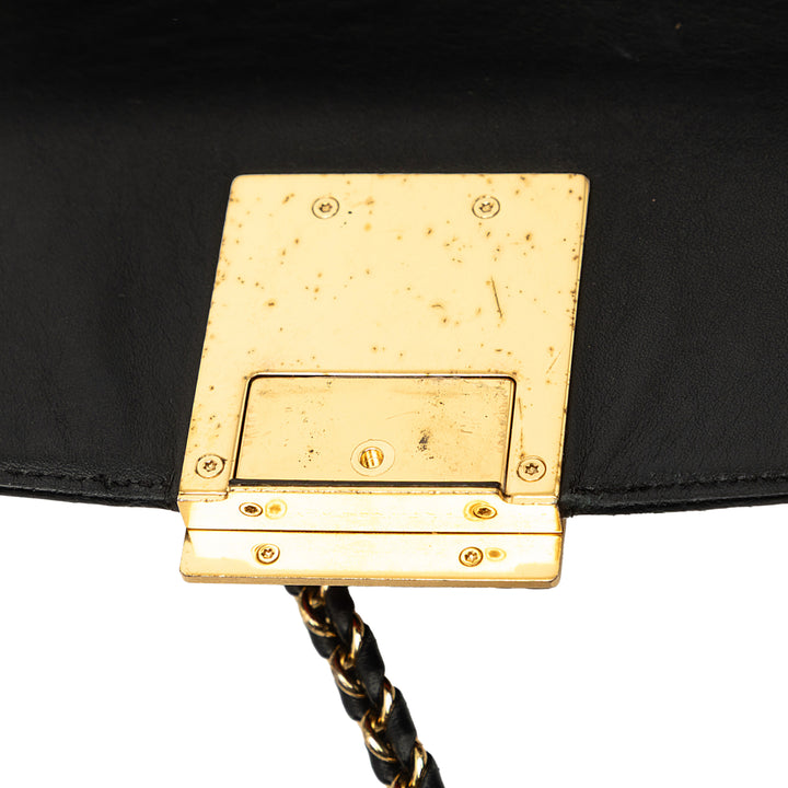 Louis Vuitton Thelma Pochette Cuir de veau Noir – vue 7 – GABY PARIS