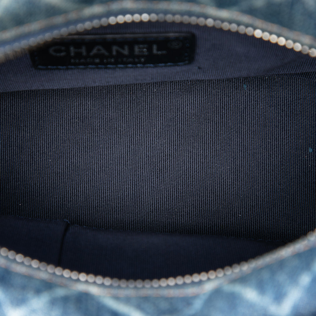 Chanel Small Printed Jean et Cuir de veau Gabrielle Hobo