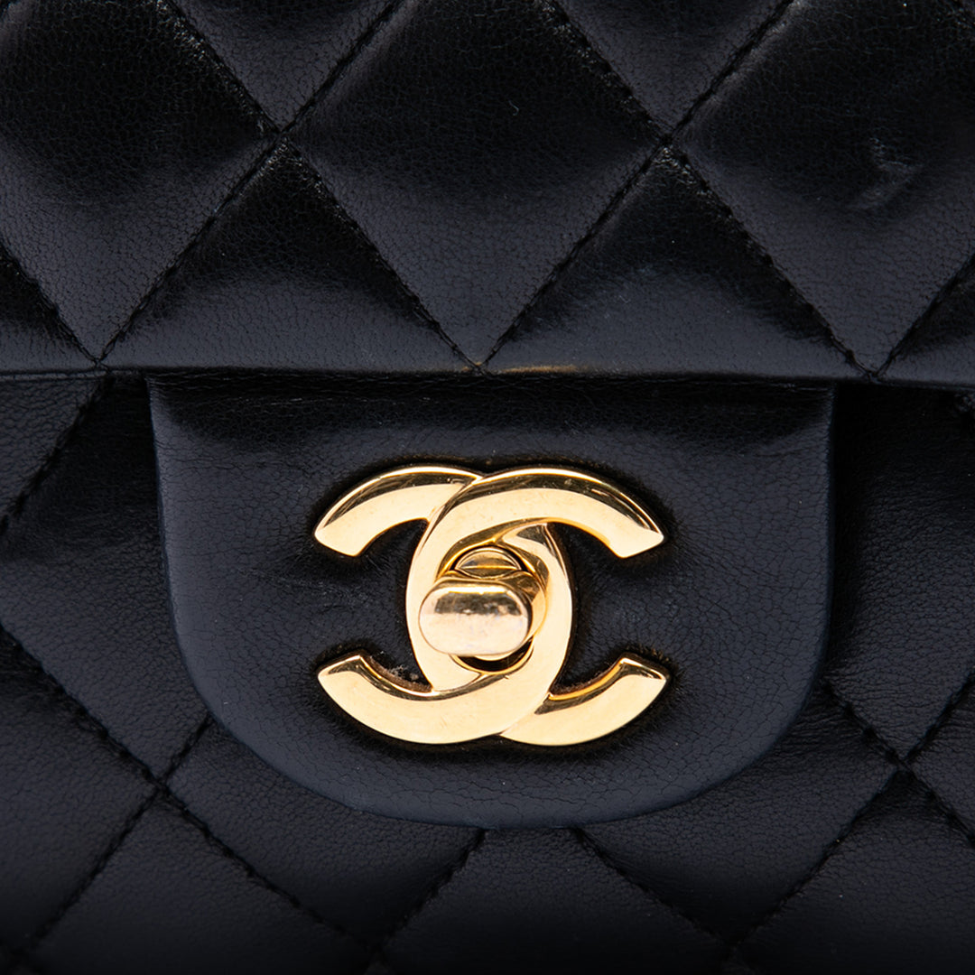 Chanel Classic Double rabat Moyen Cuir d'agneau
