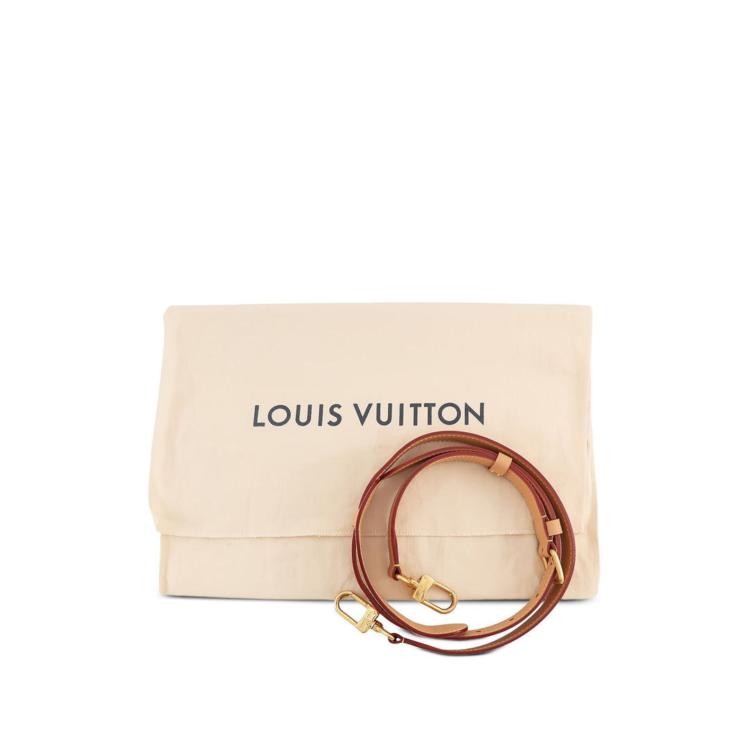 Louis Vuitton Damier 3D Chess Messenger Jean Bleu – vue 6 – GABY PARIS