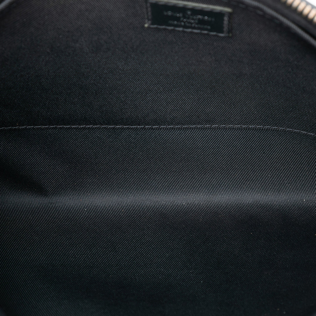 Louis Vuitton Monogram Eclipse Discovery Pochette GM