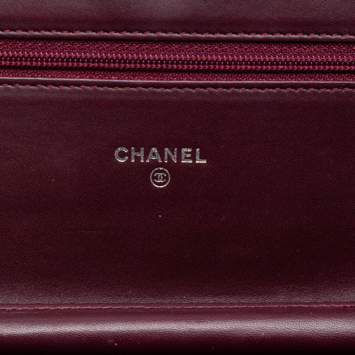 Chanel CC Matelassé Cuir verni Brilliant Wallet on Chain
