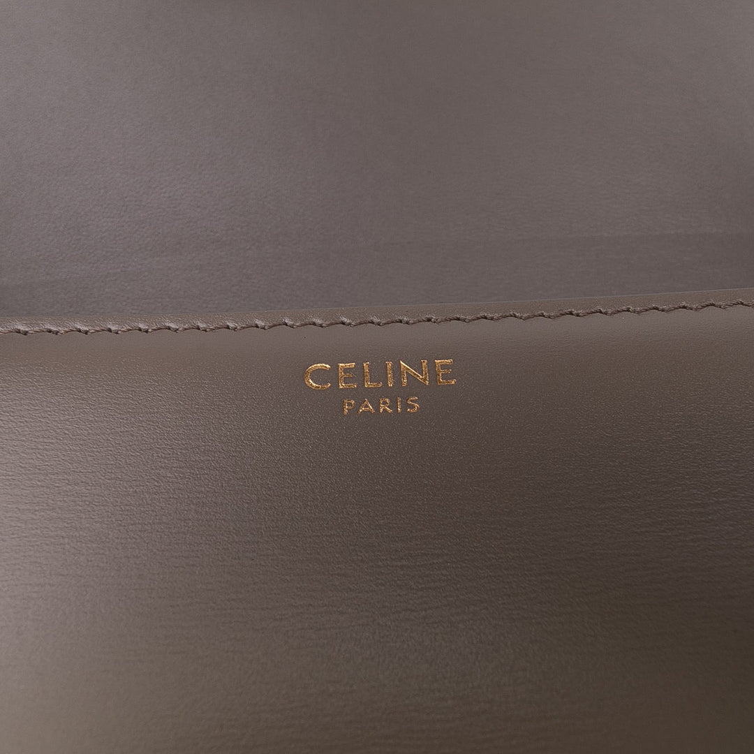 Celine Teen Shiny Cuir de veau Triomphe Crossbody Marron – GABY PARIS Authentique