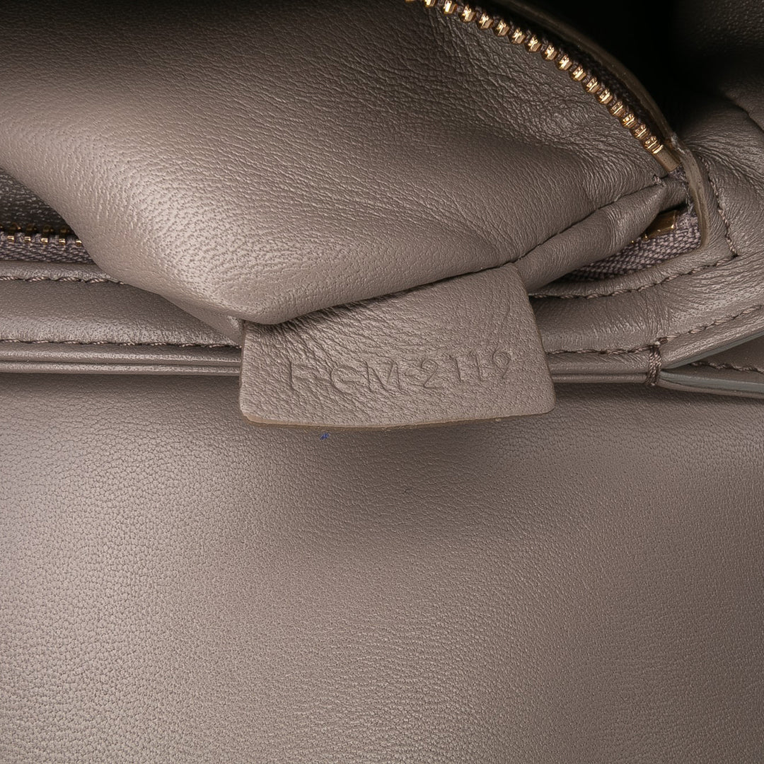 Celine Teen Shiny Cuir de veau Triomphe Crossbody Marron – GABY PARIS Authentique