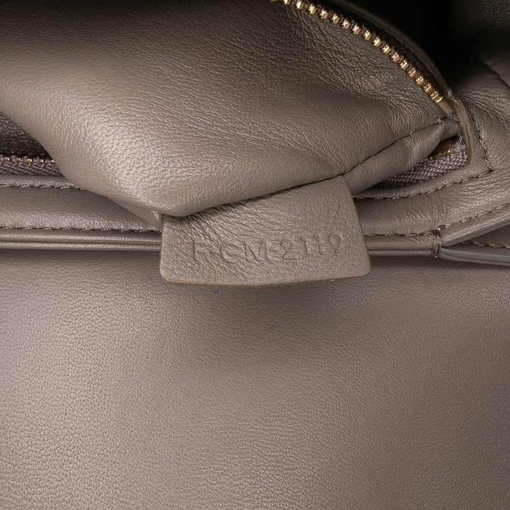 Celine Teen Shiny Cuir de veau Triomphe Crossbody Marron – GABY PARIS Authentique