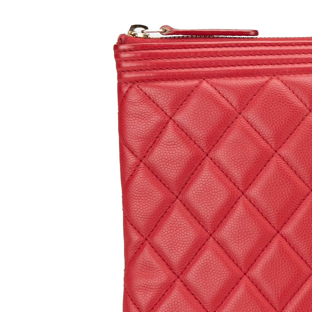 Medium Quilted Caviar Boy O Case Clutch Red - Gaby Paris