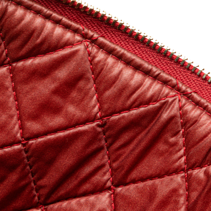 Medium Quilted Caviar Boy O Case Clutch Red - Gaby Paris