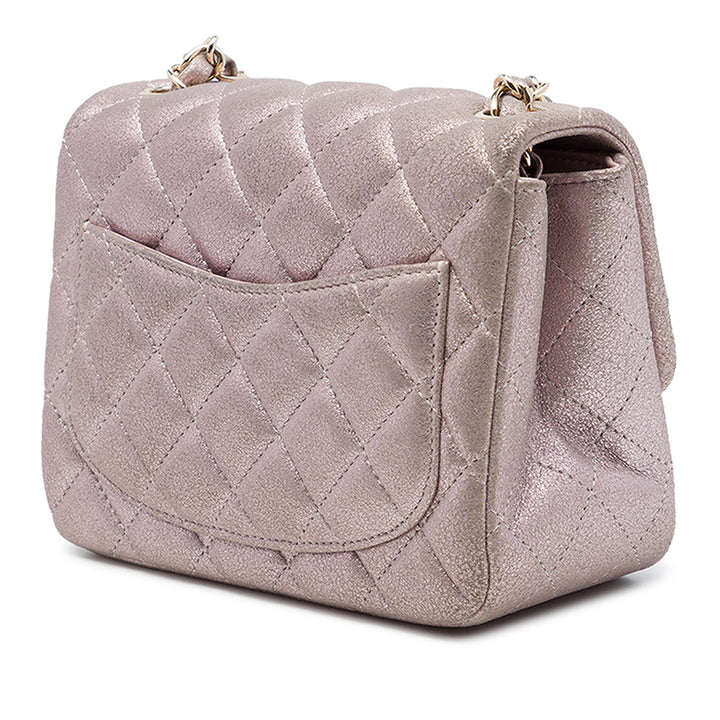 Chanel Sac bandoulière Classic Carré Métallisé Rabat simple Mini Cuir d'agneau Rose – vue 2 – GABY PARIS