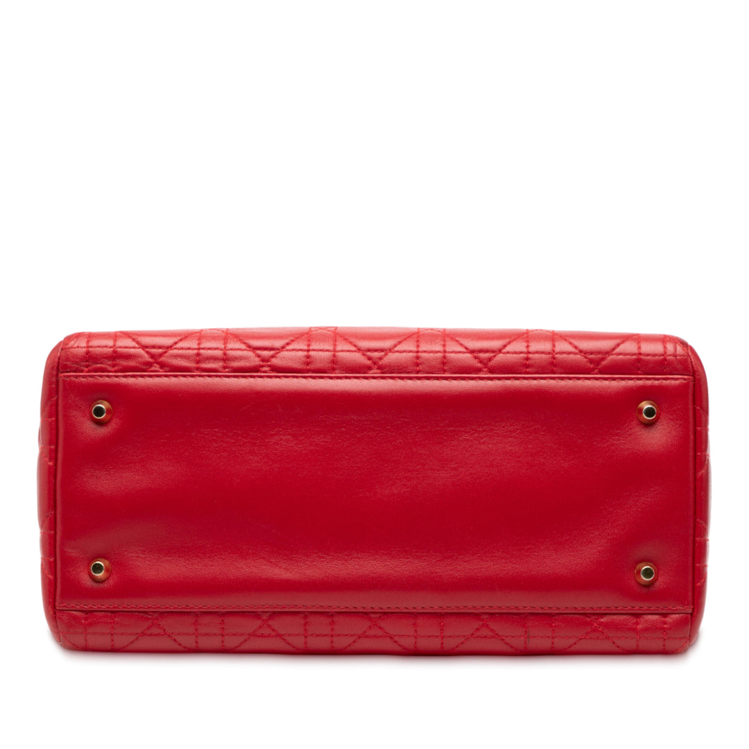 Dior Medium Cuir d’agneau Cannage Lady Dior