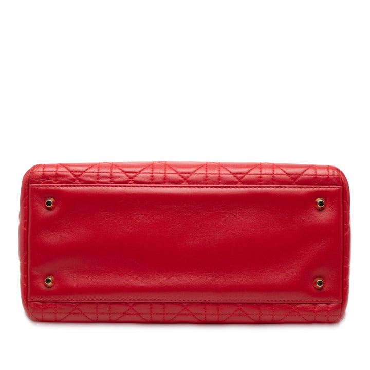 Dior Medium Cuir d’agneau Cannage Lady Dior