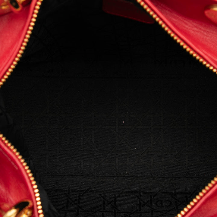 Dior Medium Cuir d’agneau Cannage Lady Dior