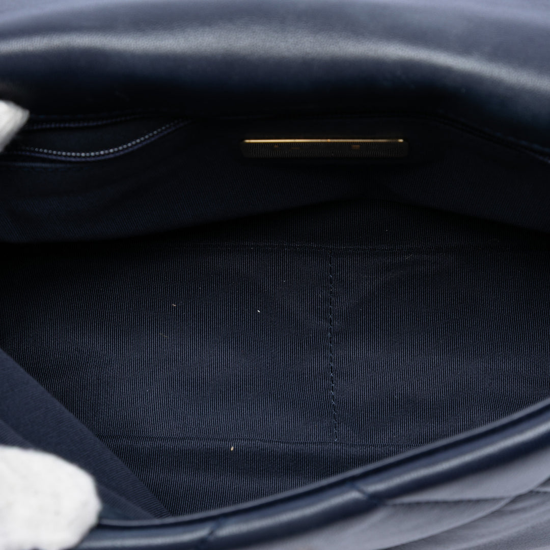 Chanel Medium Cuir d’agneau 19 à rabat