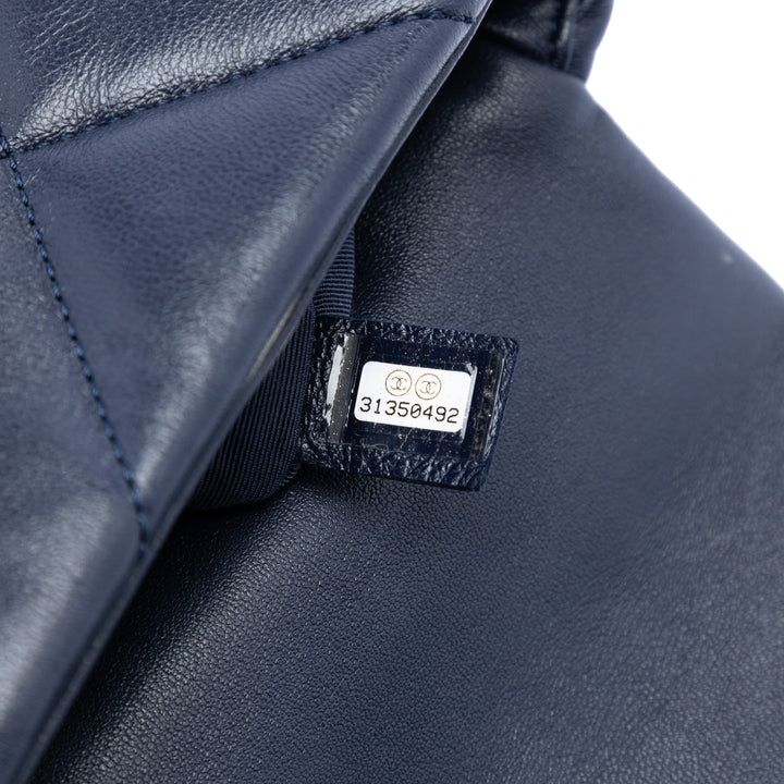 Chanel Medium Cuir d’agneau 19 à rabat