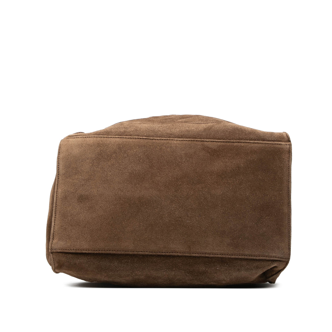 Chanel CC Daim Bucket Sac