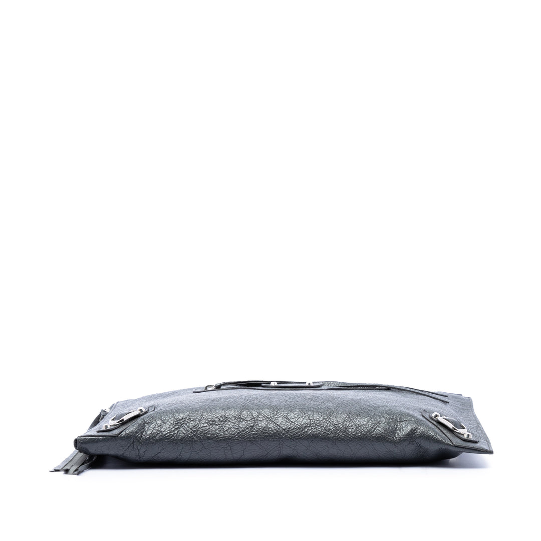 Balenciaga Cuir d’agneau Motocross Classic Zip Around Flat Pochette