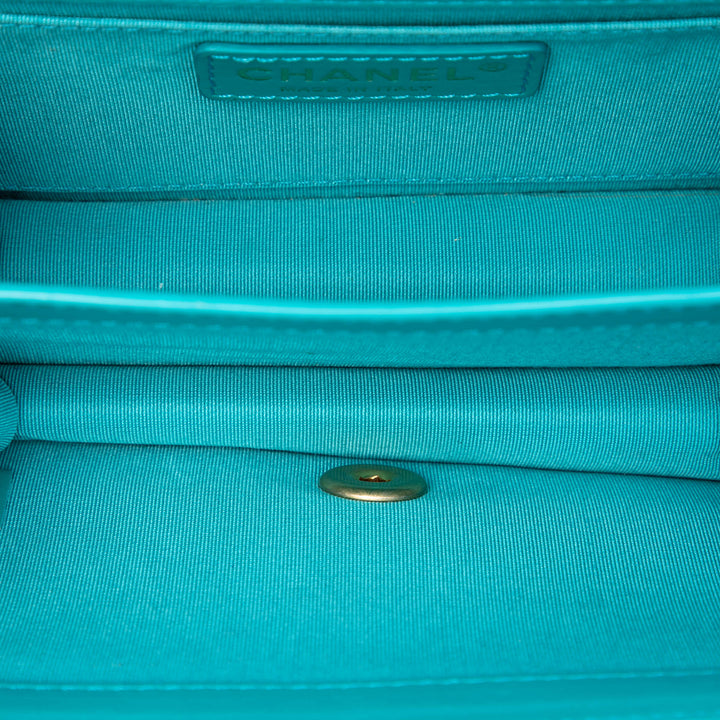 Matelassé Everyday Chic à rabat Petit Cuir de veau Bleu