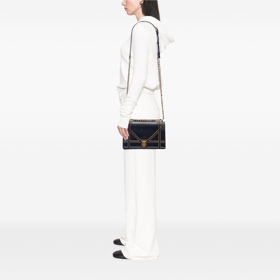 Dior Medium clouté Cuir d’agneau Diorama à rabat