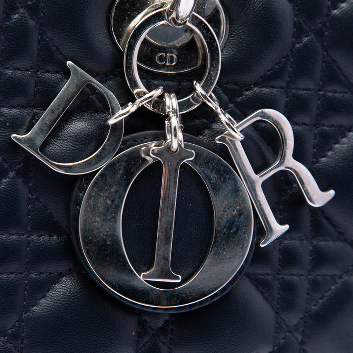 Dior Large Cuir d’agneau Cannage Lady Dior