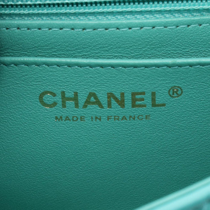 Chanel Mini Square Classic Cuir d’agneau Simple rabat