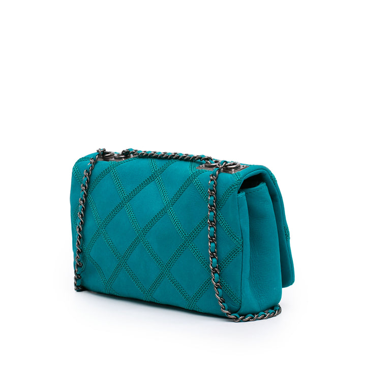 CC Irisé Diamond Stitch à rabat Cuir de veau Bleu