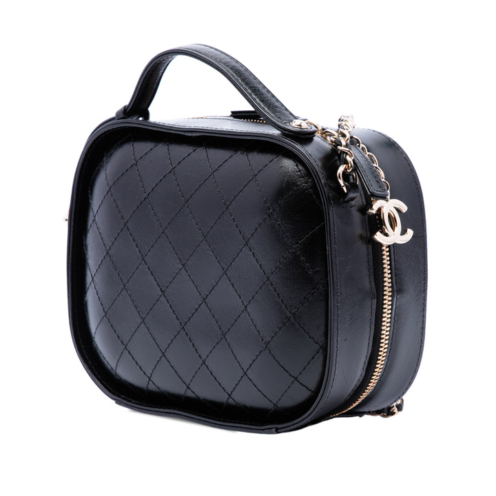 Chanel CC Matelassé Froissé Vanity Petit Cuir de veau Noir – vue 2 – GABY PARIS