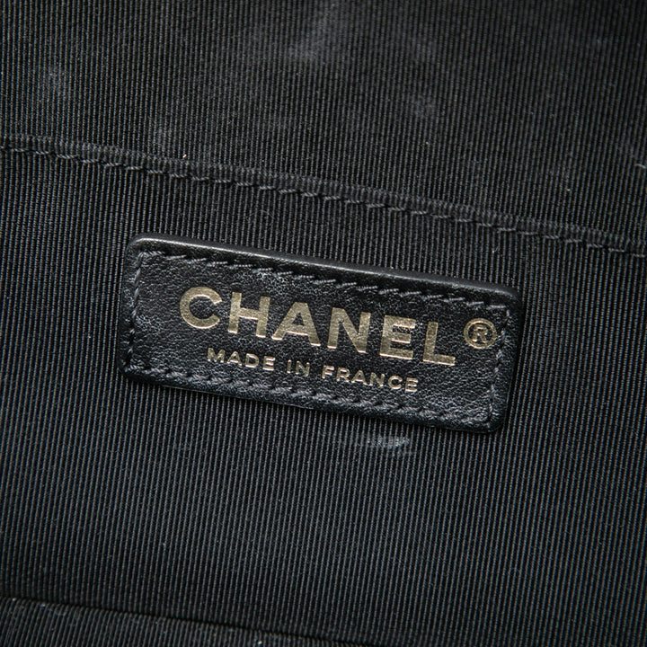 Chanel CC Matelassé Froissé Vanity Petit Cuir de veau Noir – vue 5 – GABY PARIS