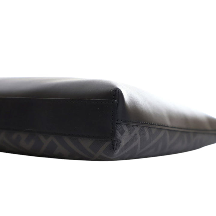 Fendi Zucca Coated Toile Diagonal Sac porté croisé Gris