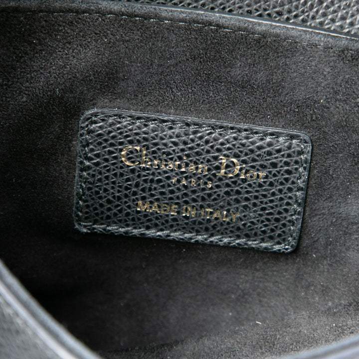 Dior Sac à main grainé Saddle Mini Cuir de veau grainé Noir – vue 5 – GABY PARIS