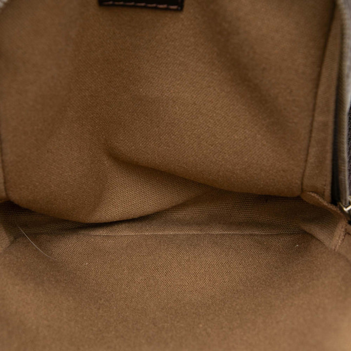 Louis Vuitton Utah Yuma Cuir
