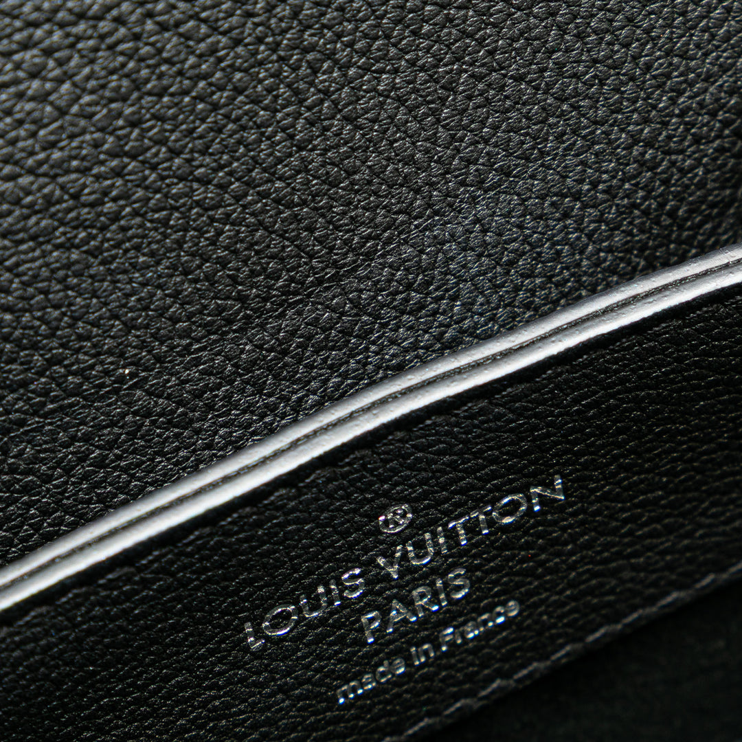Louis Vuitton Taurillon Lockme Sac à dos