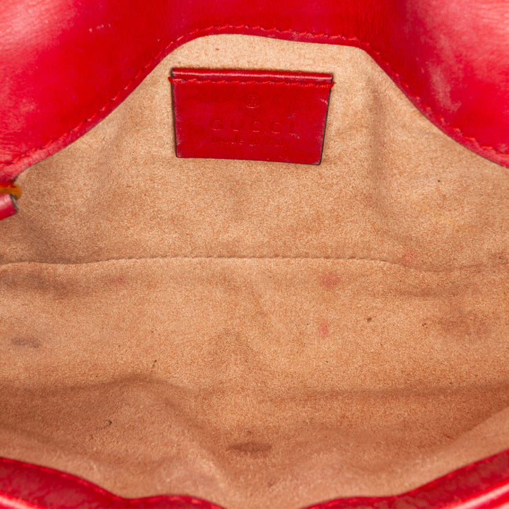 Gucci Mini GG Marmont Matelasse Cuir Flap Sac porté croisé Rouge