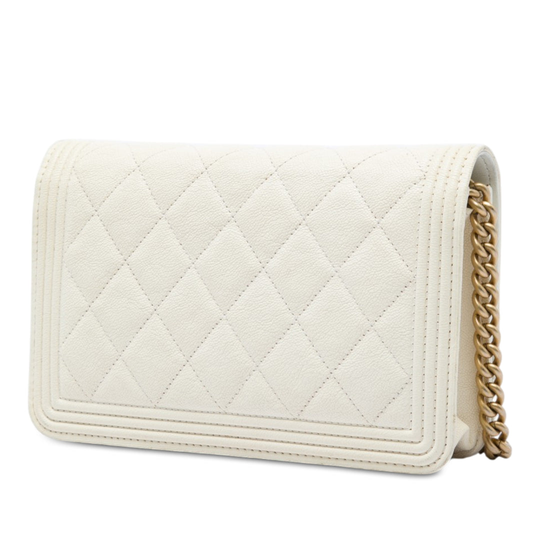 Matelassé Boy Wallet on Chain Cuir caviar Blanc